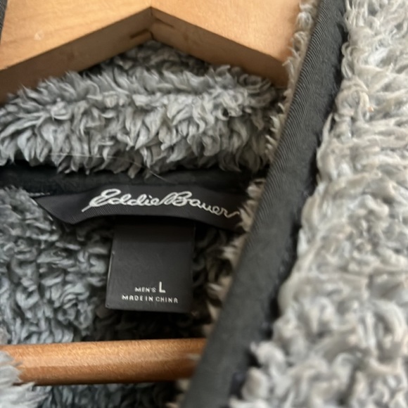 Eddie Bauer 1/4 Zip up super fuzzy fleece - Picture 3 of 4